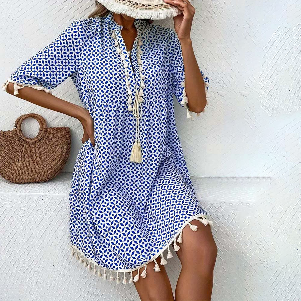 ND | Tania - Mini-robe bleue groovy à manches courtes