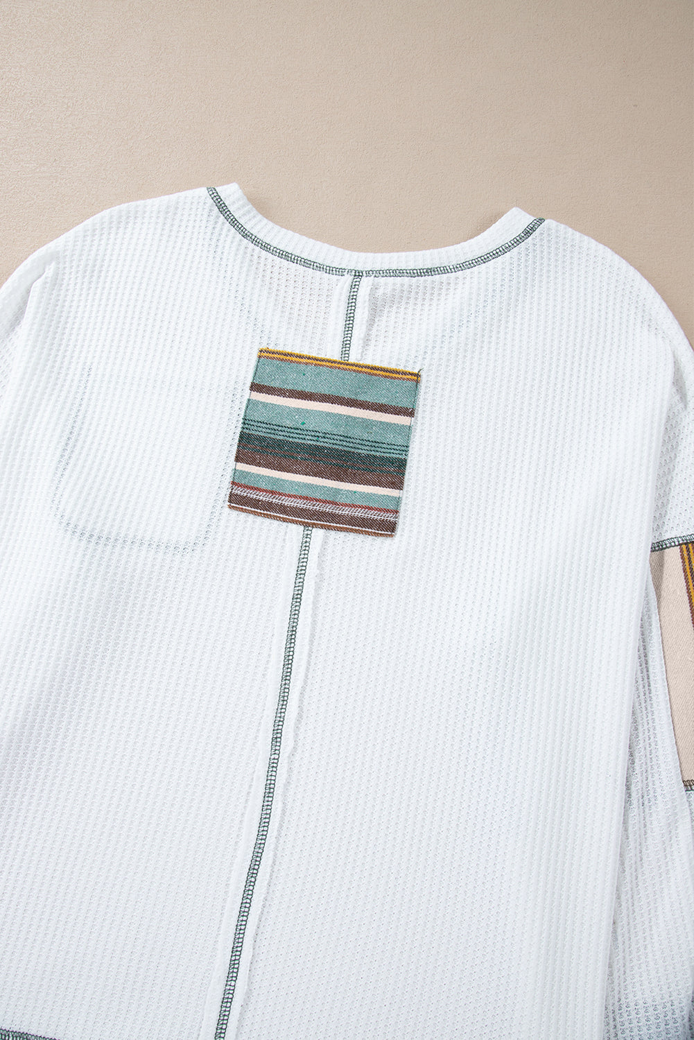 ND | Top d'hiver tendance et élégant
