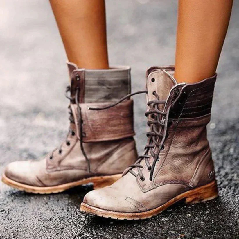ND | Bottes à lacets vintage Combat Boots