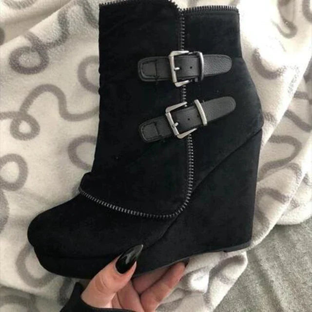 ND | Bottines compensées en daim avec lanières à boucles