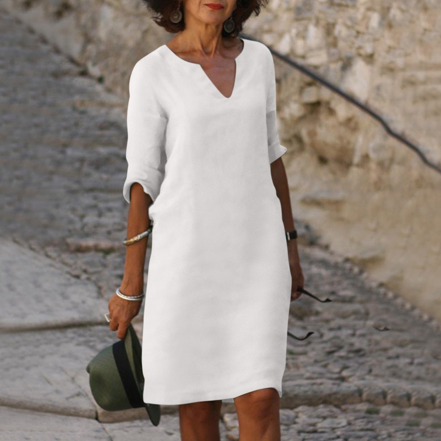 ND | Robe midi avec décolleté en V