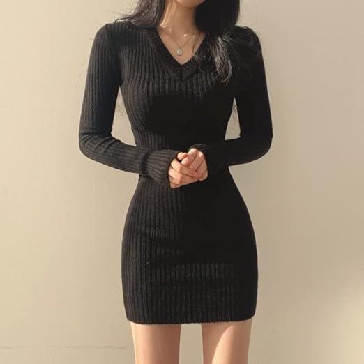 EP | Robe courte crochetée avec décolleté en V