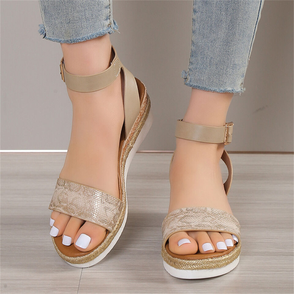 EP | Sandales pour femmes avec motif peau de serpent