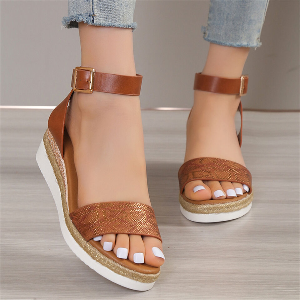 EP | Sandales pour femmes avec motif peau de serpent