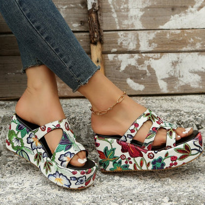 EP | Sandales découpées fleuries Peep Toe