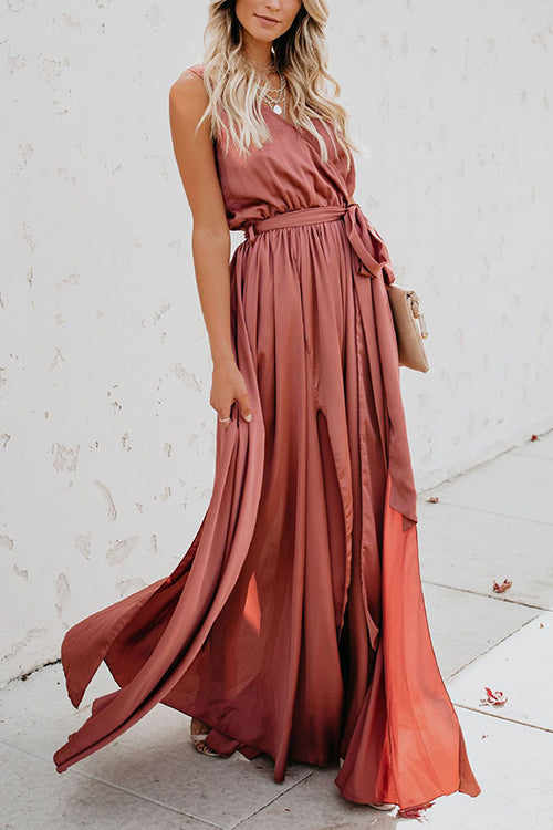 EP | Maxi-robe fendue sans manches col V