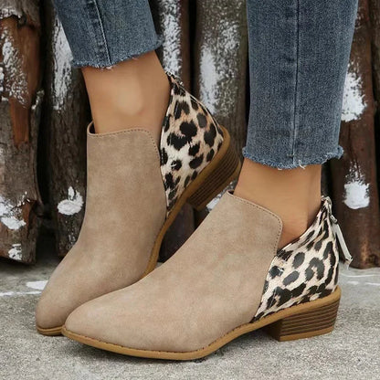 EP | Bottes courtes avec des détails originaux pour créer des looks de tous les jours.