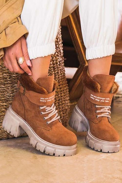 EP | et bottes de combat confortables