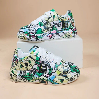 ND | Chaussures de sport vivantes de style graffiti