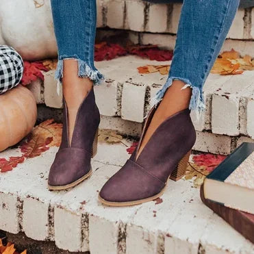 ND | Bottines chics avec décolleté en V et talon bloc