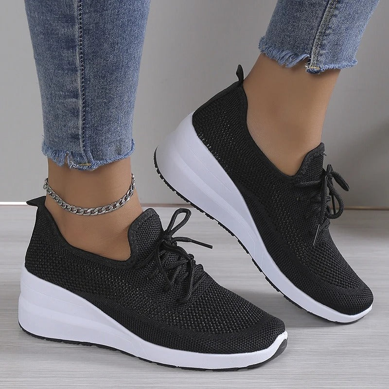 ND | Baskets en tricot avec fermeture à lacets