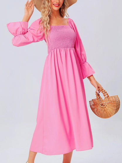 EP | Robe midi avec manches bouffantes